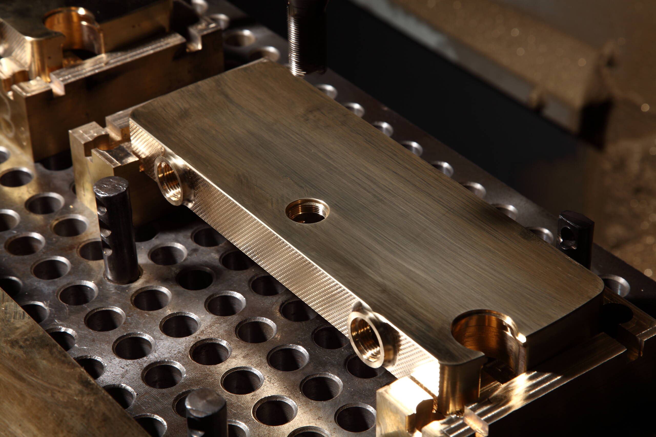 CNC Precision Machining of Drilling & Tapping