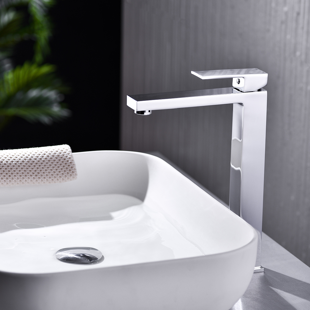 Sleek Square-Design Chrome Bathroom Basin Faucet for Vanity - 图片 3