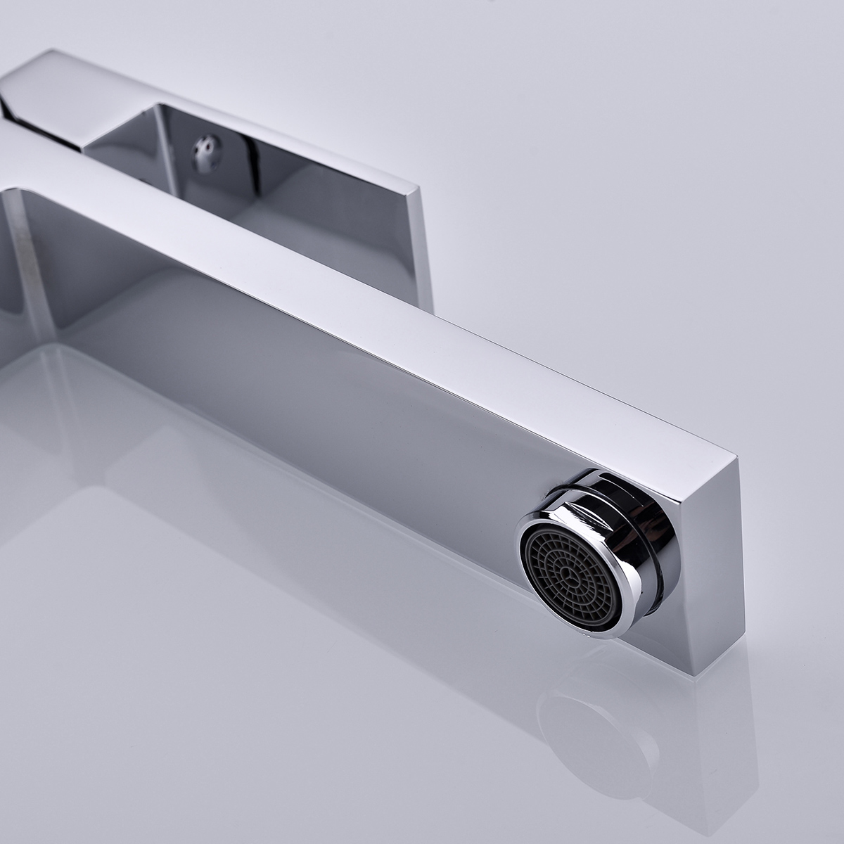Sleek Square-Design Chrome Bathroom Basin Faucet for Vanity - 图片 9