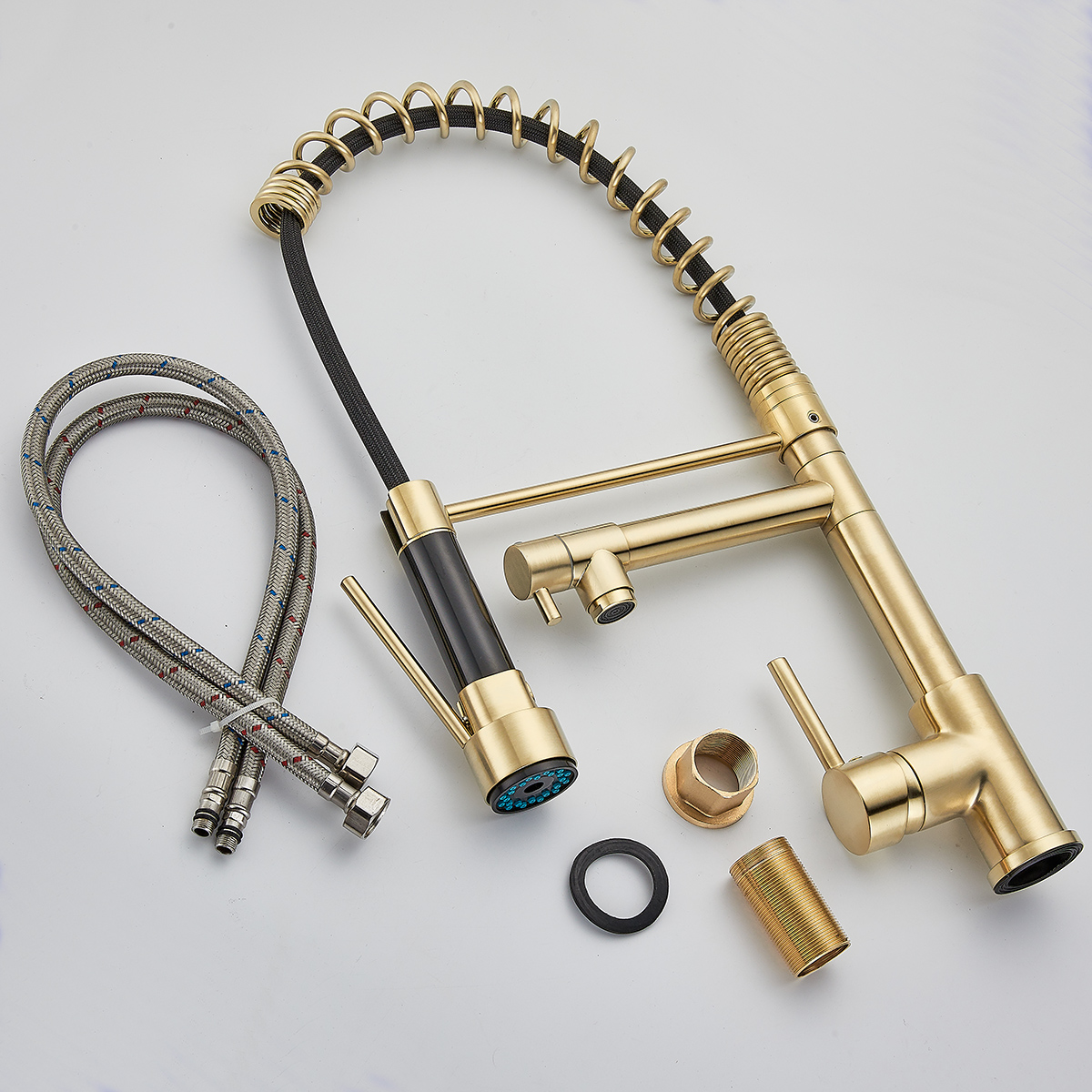 Luxury Brass Pull Down Kitchen Tap with Spring Design - 图片 10
