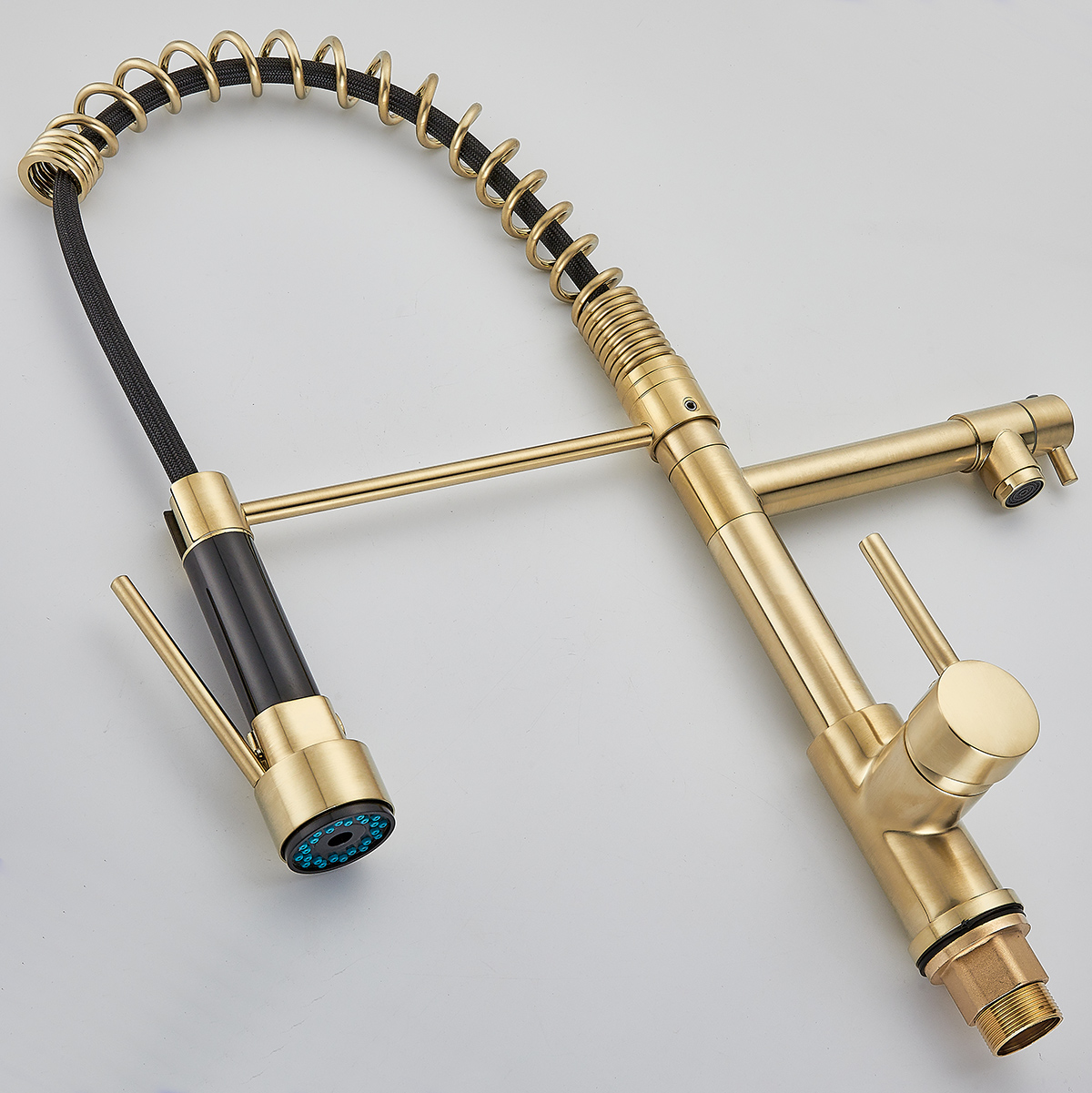 Luxury Brass Pull Down Kitchen Tap with Spring Design - 图片 7