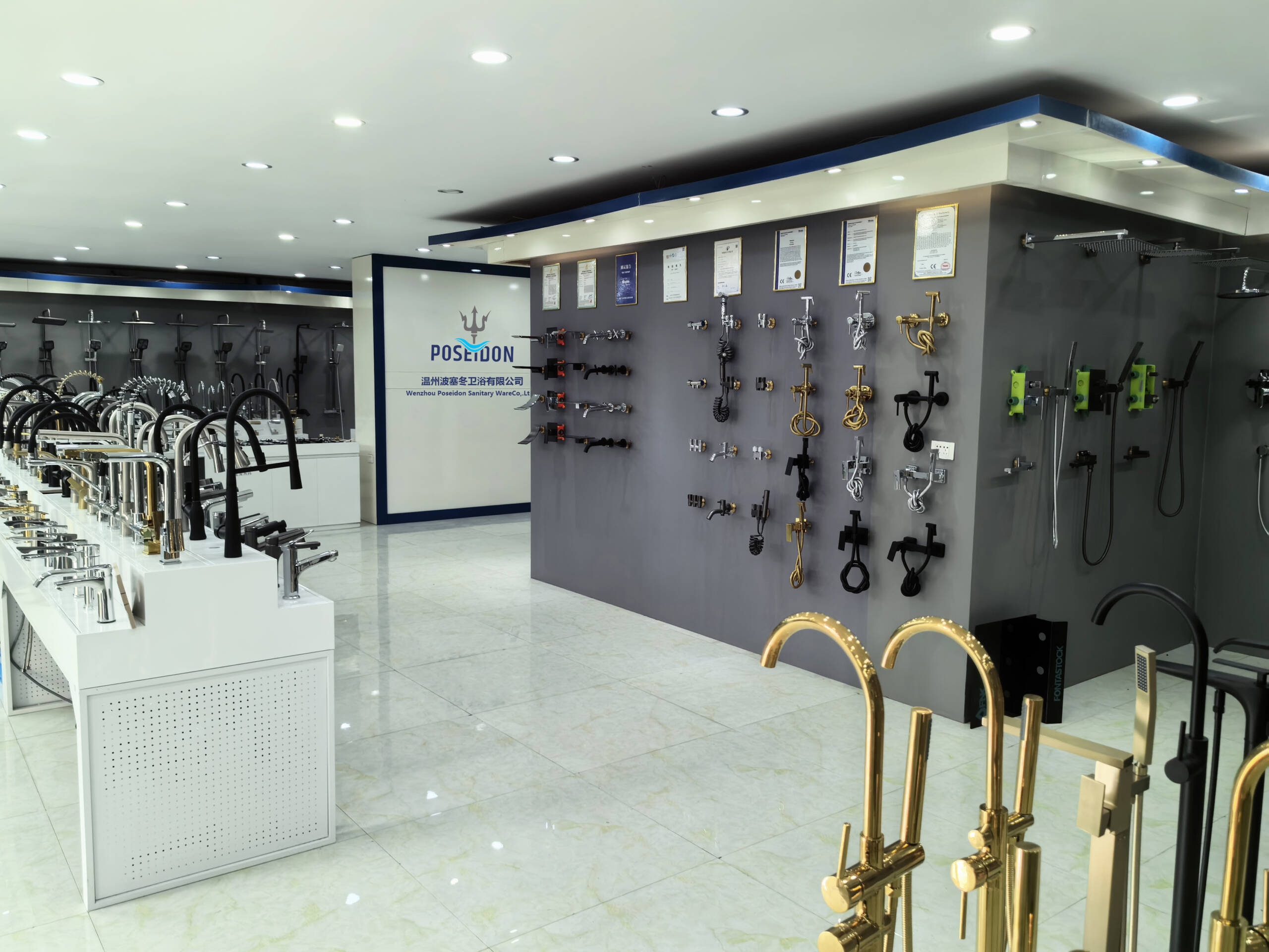 Sanitary ware showroom of Poseidon integrated faucet manufacturer